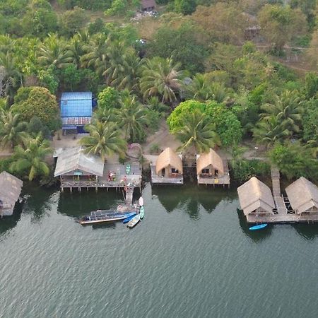 Вілла The Floating House Кахконг Екстер'єр фото