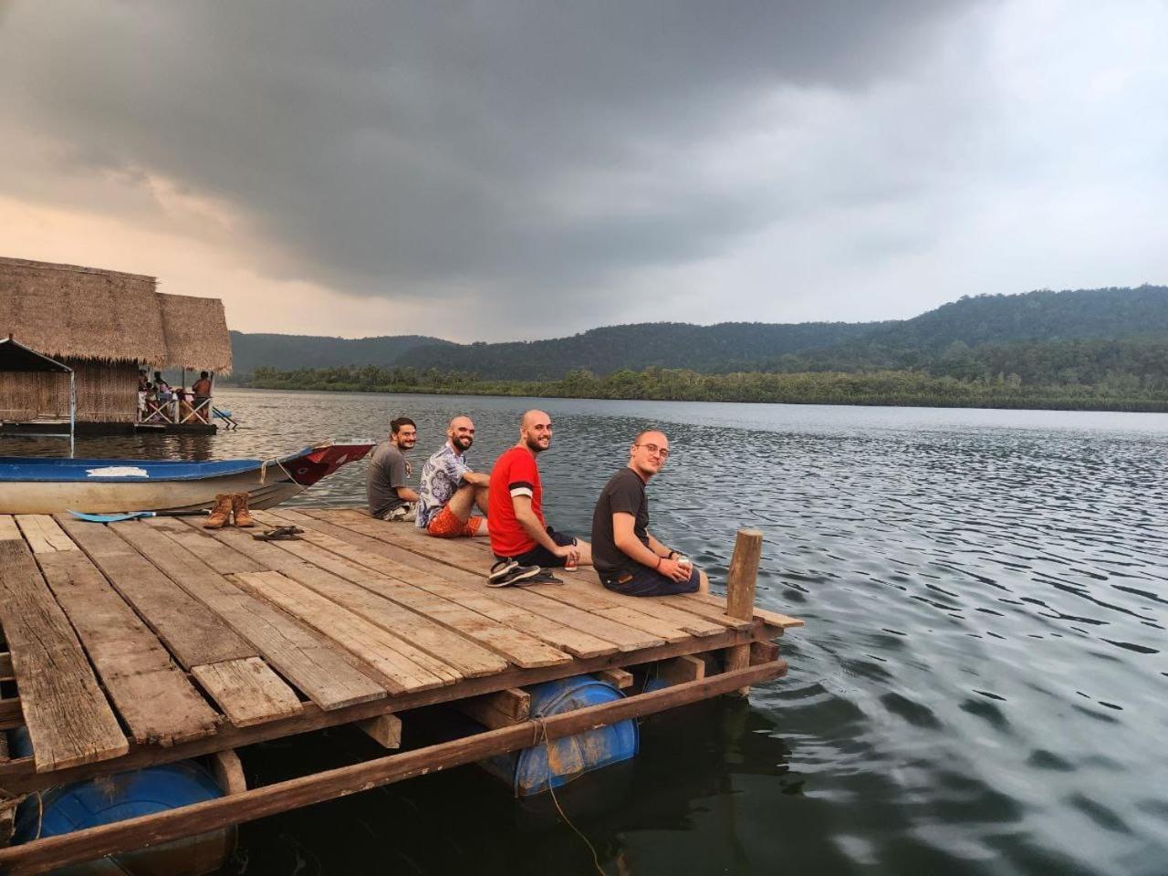 Вілла The Floating House Кахконг Екстер'єр фото