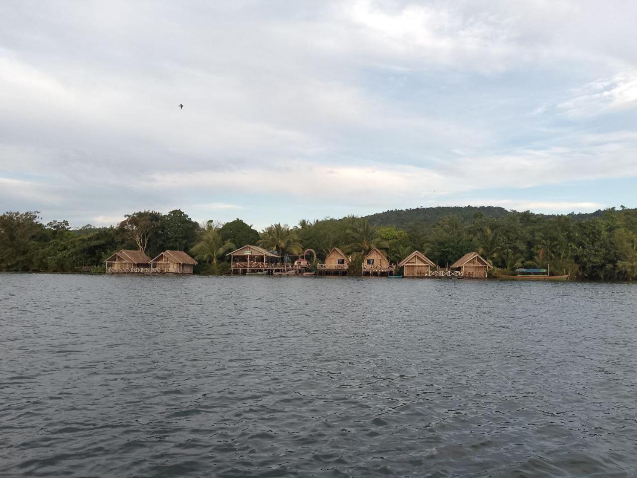 Вілла The Floating House Кахконг Номер фото